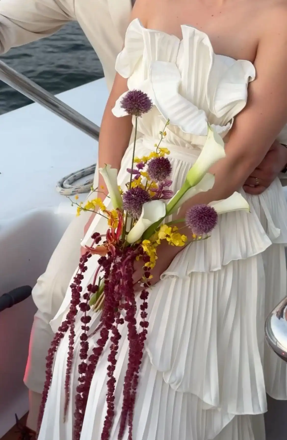 Decoración de ceremonia en bosque